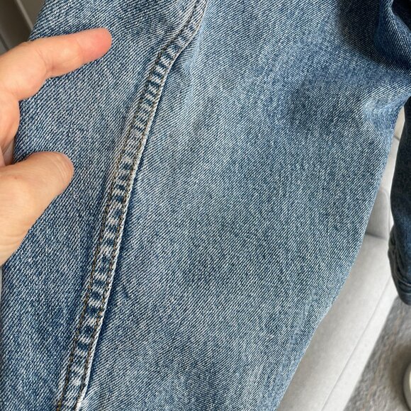 RARE VINTAGE 90's Levi’s Denim Trucker Jacket 75528-4891 Canada Men’s XLT TALL - Picture 8 of 16